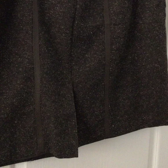 Stylish Brown skirt with leather-like stripes - Picture 3 of 16